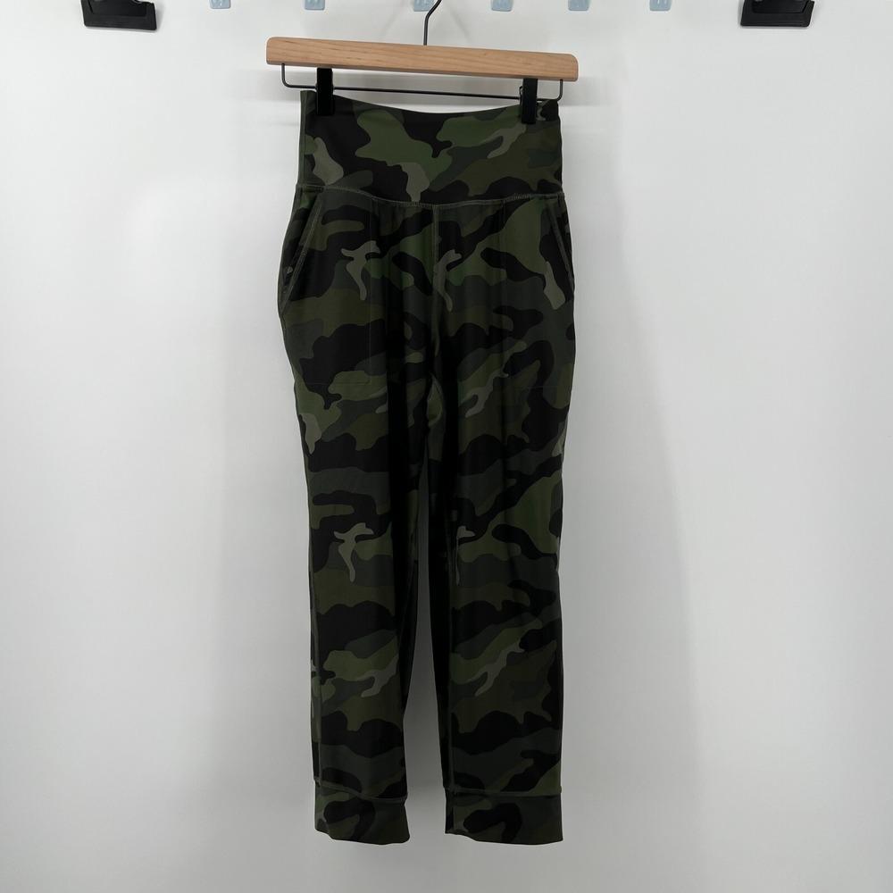 Old Navy Active Women S High Waisted PowerSoft Pocket Joggers Green Camo Stretch